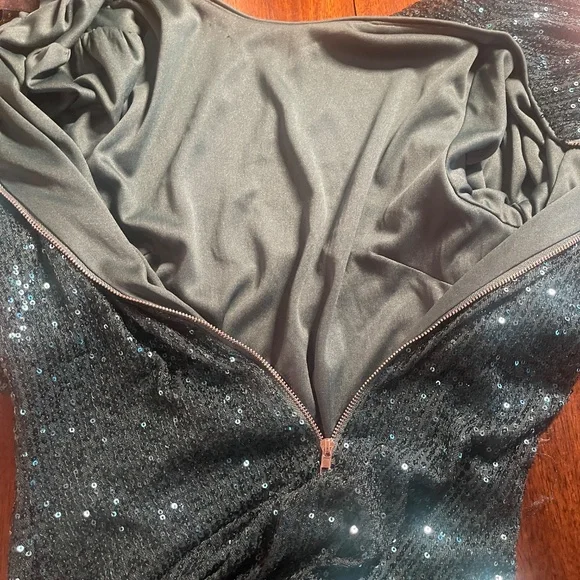 NWT SUGARLIPS All That Glitters Sequin Midi Dress in S - Picture 10 of 10